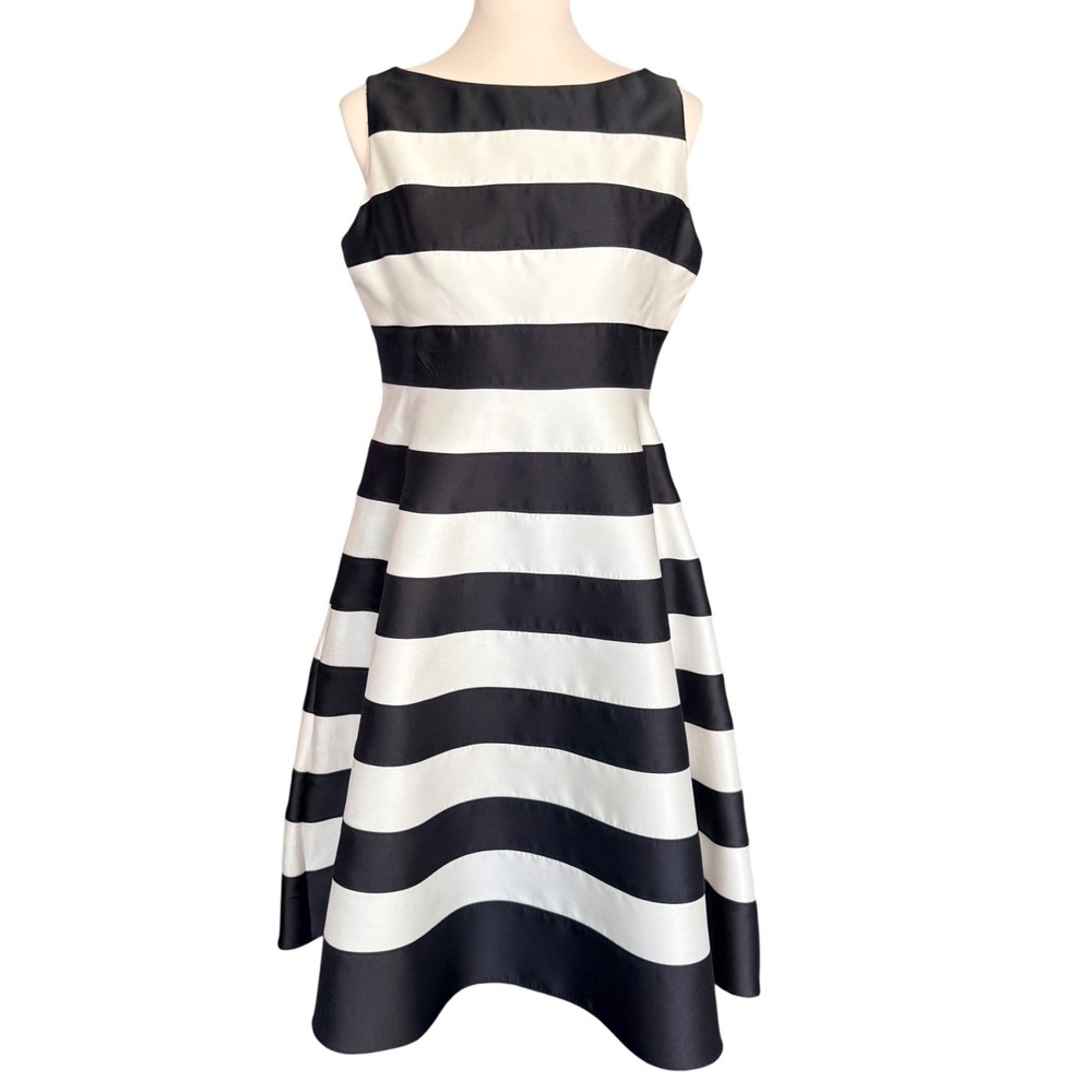 Adrianna Papell Black White Striped Fit Flare Dress Size 12 Sleeveless Pockets